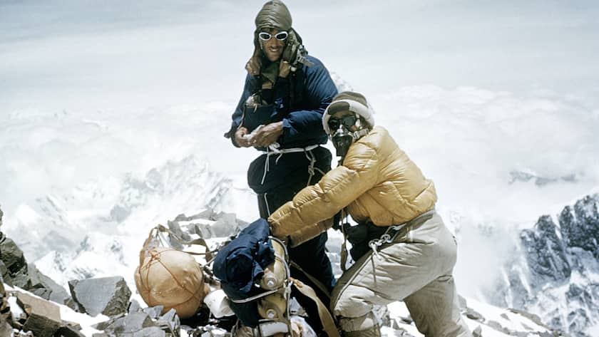 Als Sir Edmund Hillary und Tenzing Norgay 1953 auf dem Himalaja ankamen, zeigte ihre Rolex exakt 11.30 Uhr an.