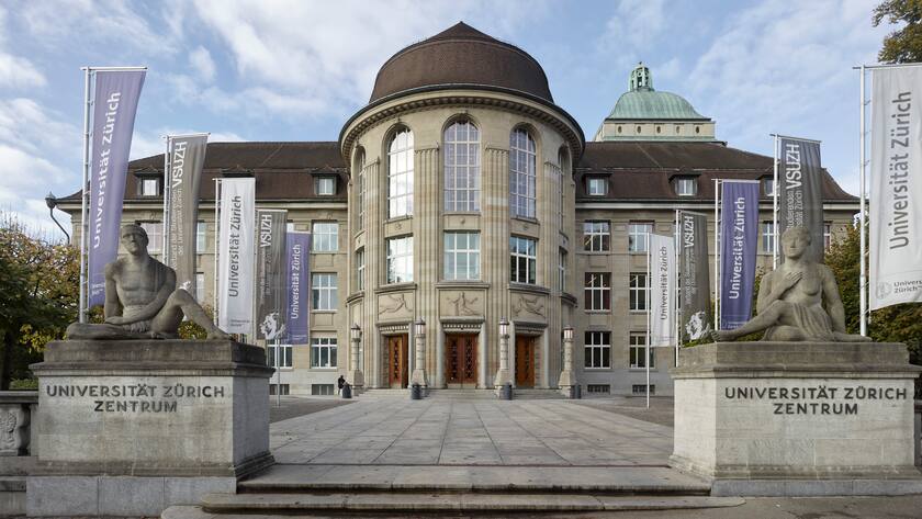 ARCHIV - ZUR JAHRESKONFEREZ DER UNIVERSITAET ZUERICH STELLEN WIR IHNEN FOLGENDES BILDMATERIAL ZUR VERFUEGUNG, AM MITTWOCH, 3. APRIL 2019 - The main building of the University of Zurich with its main entrance in Zurich, Switzerland, on October 24, 2017. (KEYSTONE/Christian Beutler) Das Hauptgebaeude der Universitaet Zuerich mit dessen Haupteingang, UZH, aufgenommen am 24. Oktober 2017 in Zuerich. (KEYSTONE/Christian Beutler)
