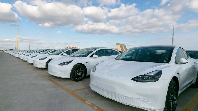 Tesla senkt die Preise