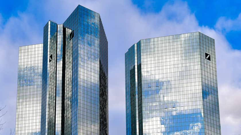 xblx, Türme der Deutsche Bank Zentrale in Frankfurt, Zwillingstürme Hochhaus, emwirt Frankfurt am Main