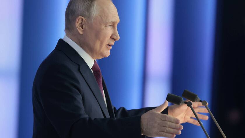 Russia Putin Federal Assembly Address 8374878 21.02.2023 Russian President Vladimir Putin delivers his annual address to the Federal Assembly, including lawmakers of the State Duma, members of the Federation Council, regional governors and other officials, in Moscow, Russia. Mikhail Metzel / POOL Moscow Russia PUBLICATIONxINxGERxSUIxAUTxONLY Copyright: xMikhailxMetzelx