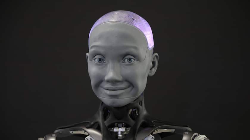 Tech-Aktien: Nicht flüchten – aber umgewichten News Themen der Woche KW01 News Bilder des Tages A view of a smiling Ameca, the worlds most advanced human shaped robot being demonstrated during the 2022 International CES, at the Sands Convention Center in Las Vegas, Nevada on Wednesday, January 5, 2022. PUBLICATIONxINxGERxSUIxAUTxHUNxONLY LAV2022010528 JAMESxATOA