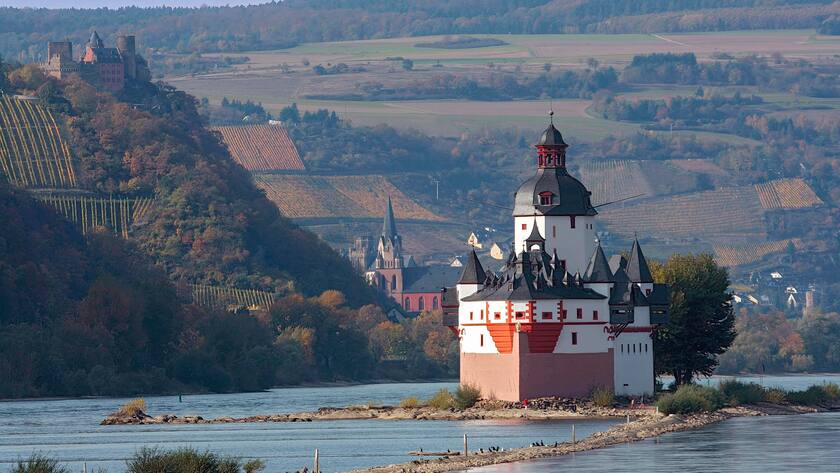 Die Pfalz im Rhein bei Kaub, UNESCO Welterbe Mittelrheintal, Rheinland-Pfalz, Hessen, Deutschland, Europa *** The Palatinate in the Rhine near Kaub, UNESCO World Heritage Middle Rhine Valley, Rhineland-Palatinate, Hesse, Germany, Europe Copyright: imageBROKER/KurtxMöbus ibxkfm07218634.jpg Bitte beachten Sie die gesetzlichen Bestimmungen des deutschen Urheberrechtes hinsichtlich der Namensnennung des Fotografen im direkten Umfeld der Veröffentlichung!
