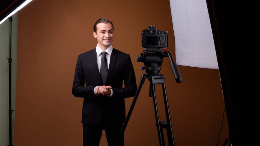 Corporate Influencer