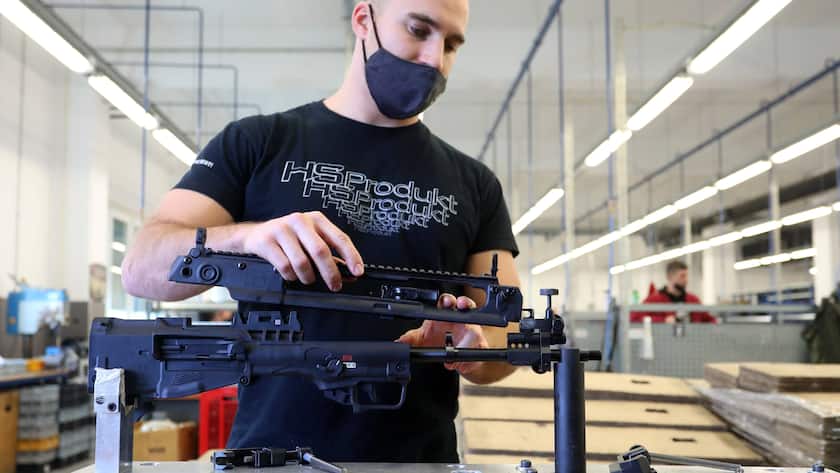 Waffen Produktion Rüstung