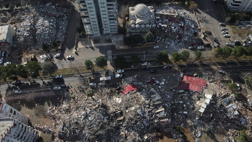 Zerstörung in der Stadt Kahramanmaraş nach dem Doppelerdbeben in der Südtürkei.
