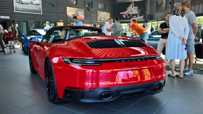 Porsche Carrera 911 GTS Cabrio, Neuwagen - Verkauf *** Porsche Carrera 911 GTS Cabrio, new car sale