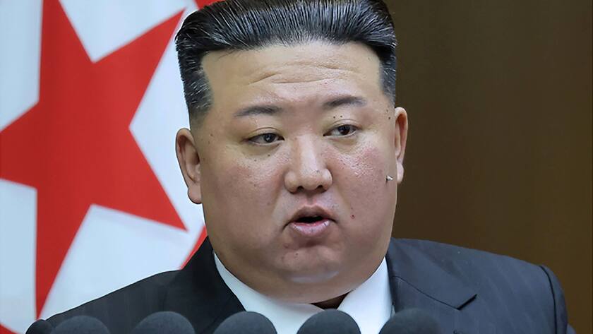 Der nordkoreanische Staatschef Kim Jong Un an einer Parlamentssitzung in Pjöngjang im September 2023.