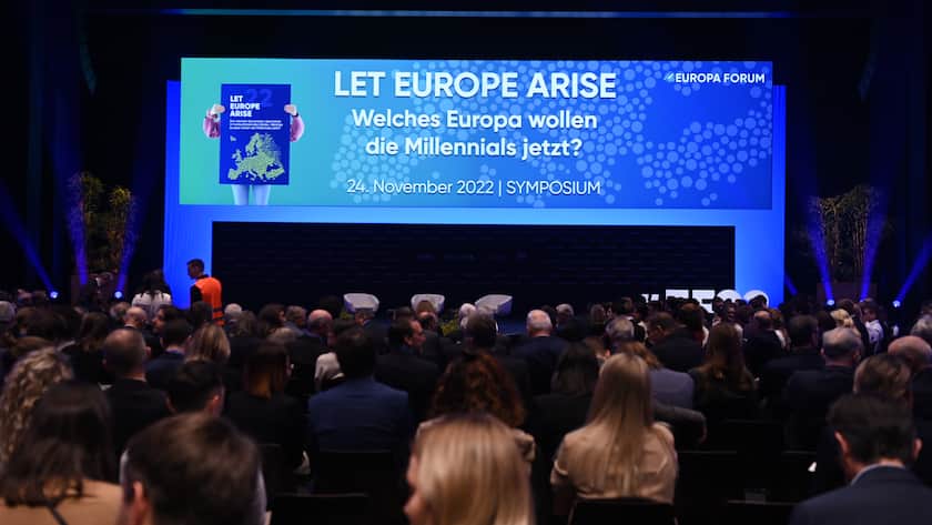 «Let Europe Arise» - das Motto des diesjährigen Annual Meeting des Europa Forums in Luzern