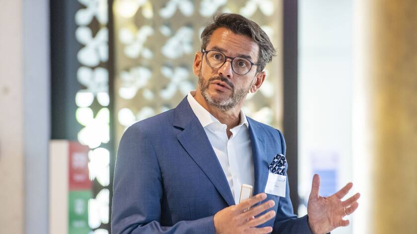 Serge Fehr, ehemaliger Head of Private Banking der Credit Suisse wechselt die Stelle.