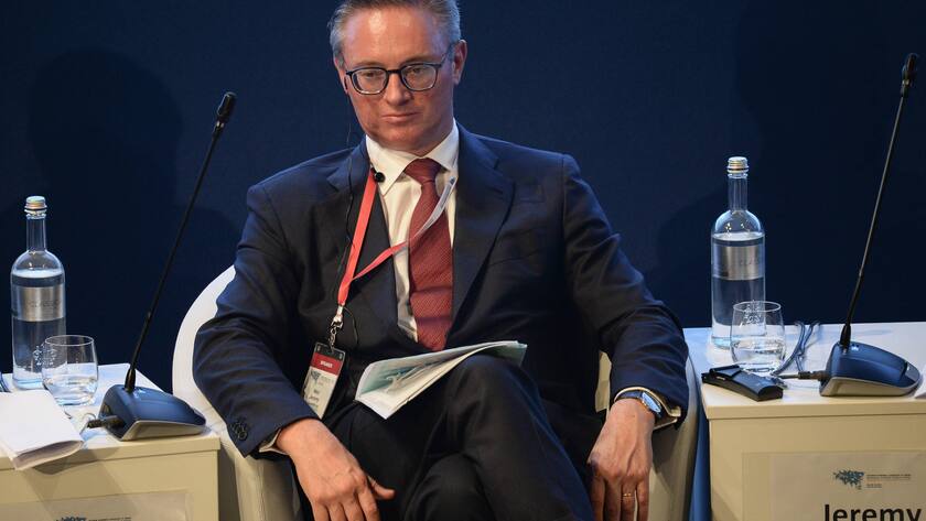 Italy Eurasian Economic Forum 6683654 28.10.2021 Executive Chairman and CEO of Trafigura Jeremy Weir attends a session of the 14th Eurasian Economic Forum in Verona, Italy. Alexey Vitvitsky / Sputnik Verona Italy PUBLICATIONxINxGERxSUIxAUTxONLY Copyright: xAlexeyxVitvitskyx