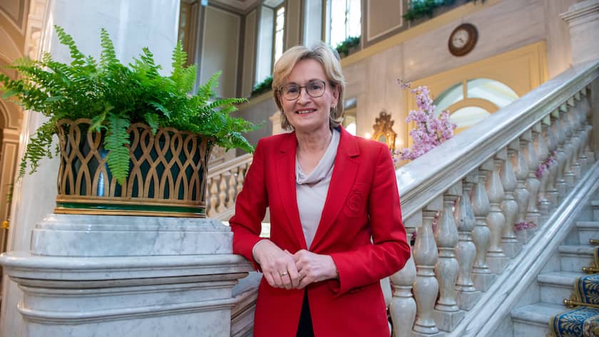 EU-Finanzmarktkommissarin Mairead McGuinness sieht grosse Vorteile in Echtzeitüberweisungen.