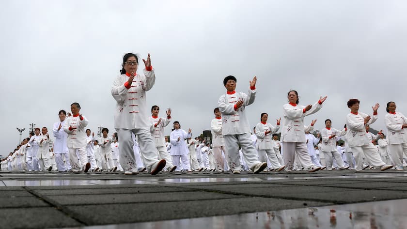 Alte Menschen in China beim gemeinsamen Tai Chi: Das Reich der Mitte kämpft mit Überalterung.