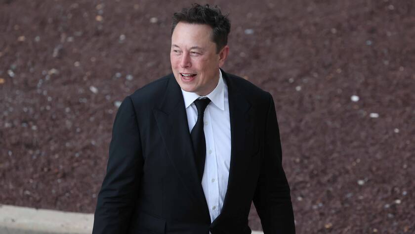 July 12, 2021, Wilmington, DE, United States of America: Tesla founder ELON MUSK leaves the New Castle County Courthouse in Wilmington after testifying before the Chancery Court in a case over the company s 2.6 Billion dollar acquisition of SolarCity, Monday July 12, 2021 in Wilmington, DE. Wilmington United States of America - ZUMAs124 20210712_zap_s124_006 Copyright: xSaquanxStimpsonx