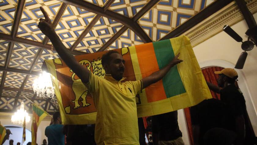 Demonstranten im Palast des Präsidenten Gotabaya Rajapaksa.