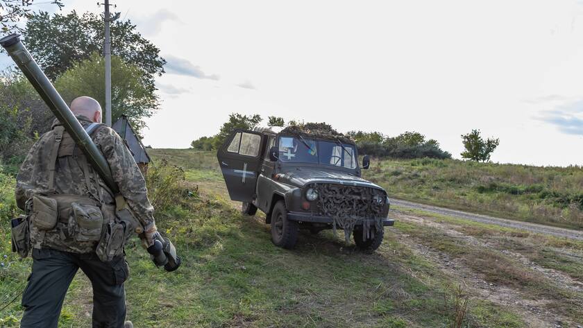 Ukrainischer-Offizier nahe der Front im Osten des Landes, wo die meisten Gebietsgewinne gemacht wurden.