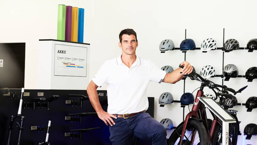 Stromer Produktion und Portrait CEO Stromer Jakob Luksch in Oberwangen bei Bern, Schweiz.