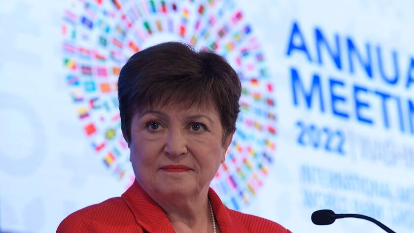 IMF Director Georgieva Hold A Global Economic Press Conference International Monetary FundIMF Manager Director Kristalina Georgieva speaks about Global Economic during a press briefing today on October 13, 2022 at HQ1/IMF in Washington DC, USA. Washington DC DC United States PUBLICATIONxNOTxINxFRA Copyright: xLeninxNollyx originalFilename: nollyaraujo-imfdirec221013_npvpD.jpg
