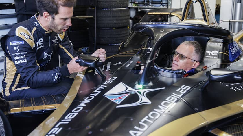 VERGNE Jean-Eric fra, DS Techeetah, DS E-Tense FE21, portrait TAVARES Carlos CEO Stellantis, portrait during the 2022 Rome City ePrix, 3rd meeting of the 2021-22 ABB FIA Formula E World Championship, WM, Weltmeisterschaft on the Circuit Cittadino dellEUR from April 8 to 10, in Rome, Italy - AUTO - 2022 FORMULA E ROME ePRIX DPPI/Panoramic PUBLICATIONxNOTxINxFRAxITAxBEL 03422004__R5_7625_1