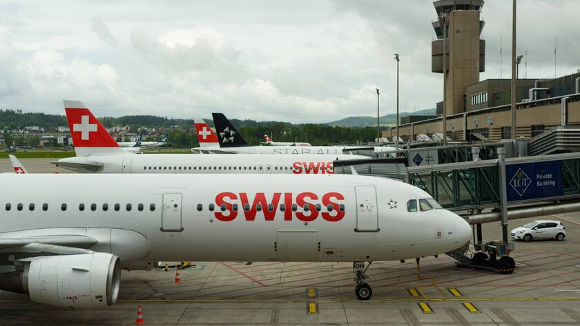 Zurich airport in Zurich, Switzerland - 11 May 2023 Swiss Airline airplanes are seen on the runway at Zurich airport. Zurich Switzerland NOxUSExINxGERMANY PUBLICATIONxINxALGxARGxAUTxBRNxBRAxCANxCHIxCHNxCOLxECUxEGYxGRExINDxIRIxIRQxISRxJORxKUWxLIBxLBAxMLTxMEXxMARxOMAxPERxQATxKSAxSUIxSYRxTUNxTURxUAExUKxVENxYEMxONLY Copyright: xSOPAxImagesx Editorial use only sipausa_46414298