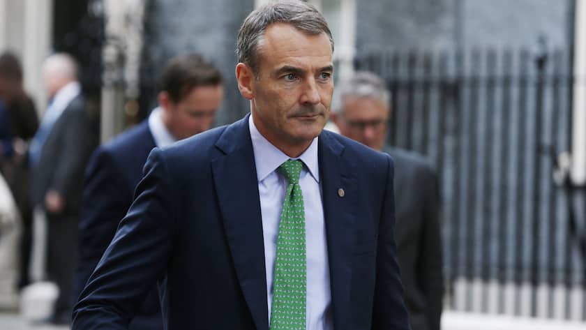 September 16, 2021, London, England, United Kingdom: BP Chief Executive BERNARD LOONEY seen leaving 10 Downing Street after participating in a meeting between UK Prime Minister Boris Johnson, Abu Dhabi Crown Prince Sheikh Mohammed bin Zayed Al Nahyan and busiiness representatives. London United Kingdom - ZUMAs262 20210916_zip_s262_045 Copyright: xTayfunxSalcix