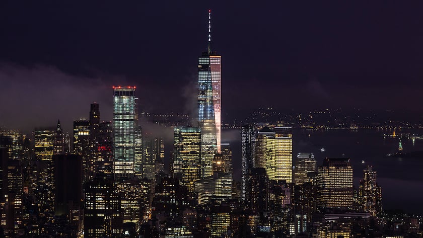 New York City skyline with lower Manhattan skyscrapers