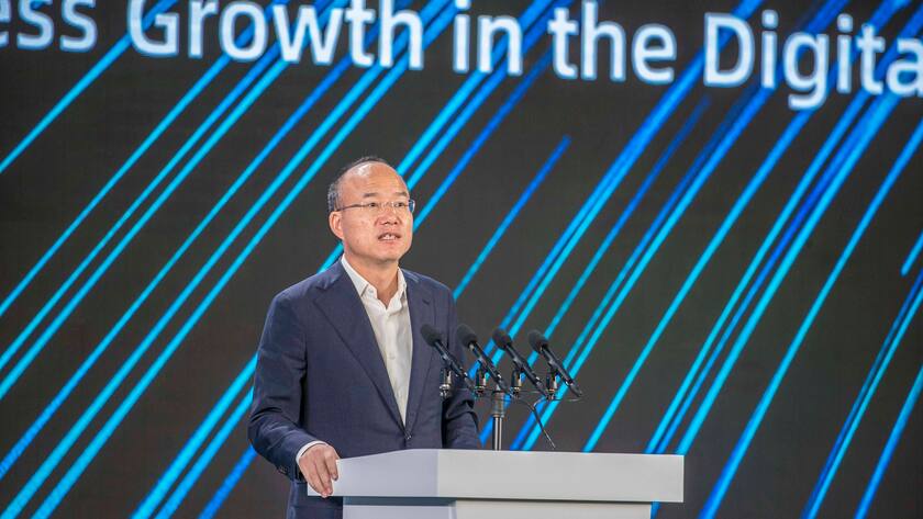 HAIKOU, CHINA - SEPTEMBER 29: Fosun International Executive Director and Chairman Guo Guangchang speaks during 2020 China Green Companies Summit on September 29, 2020 in Haikou, Hainan Province of China. PUBLICATIONxINxGERxSUIxAUTxHUNxONLY Copyright: xVCGx CFP111300710502