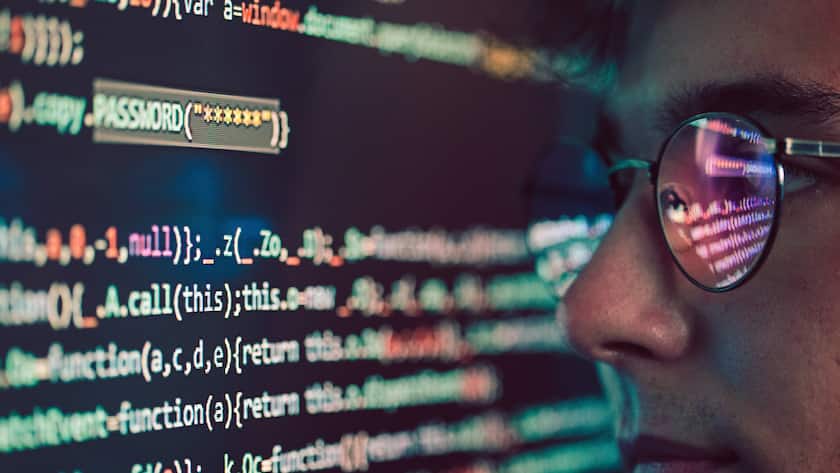 Cyberversicherung sollen KMU besser gegen die Risiken schützen.