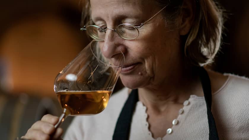 Portrait of Marie-Therese Chappaz, winemaker, taken in the cellar of her winery in Saxon, in the Canton of Valais, Switzerland, on November 2, 2018. Chappaz's vineyards are located in Fully, in the Canton of Valais, and are organically farmed. (KEYSTONE/Olivier Maire)La vigneronne Marie-Therese Chappaz, pose dans la cave de son domaine viticole ce vendredi 2 novembre 2018 a Saxon. Son vin se fait en biodynamie. (KEYSTONE/Olivier Maire)