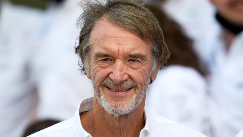 Formula 1 2021: Abu Dhabi GP YAS MARINA CIRCUIT, UNITED ARAB EMIRATES - DECEMBER 12: Jim Ratcliffe of Ineos during the Abu Dhabi GP at Yas Marina Circuit on Sunday December 12, 2021 in Abu Dhabi, United Arab Emirates. Photo by Simon Galloway / LAT Images Images PUBLICATIONxINxGERxSUIxAUTxHUNxONLY GP2122_082114SG1_2790