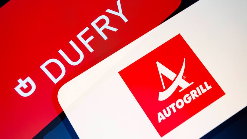 July 10, 2022, Asuncion, Paraguay: Logos of Dufry AG SIX: DUFN and Autogrill S.p.A. XMIL: AGL displayed on smartphone. Dufry, a global travel retailer, headquartered in Basel, Switzerland, said on Monday it would acquire Autogrill, a global provider of food and beverage services for travelers, headquartered in Milan, Italy. Asuncion Paraguay - ZUMAc217 20220710_zip_c217_005 Copyright: xAndrexM.xChangx