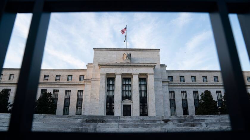 220303 -- WASHINGTON, March 3, 2022 -- Photo taken on March 2, 2022 shows the U.S. Federal Reserve in Washington, D.C., the United States. U.S. Federal Reserve Chairman Jerome Powell on Wednesday reaffirmed the central bank s plan to raise interest rates in the upcoming policy meeting, noting that he is inclined to support a 25-basis-point rate hike. U.S.-WASHINGTON-FEDERAL RESERVE-INTEREST RATES LiuxJie PUBLICATIONxNOTxINxCHN