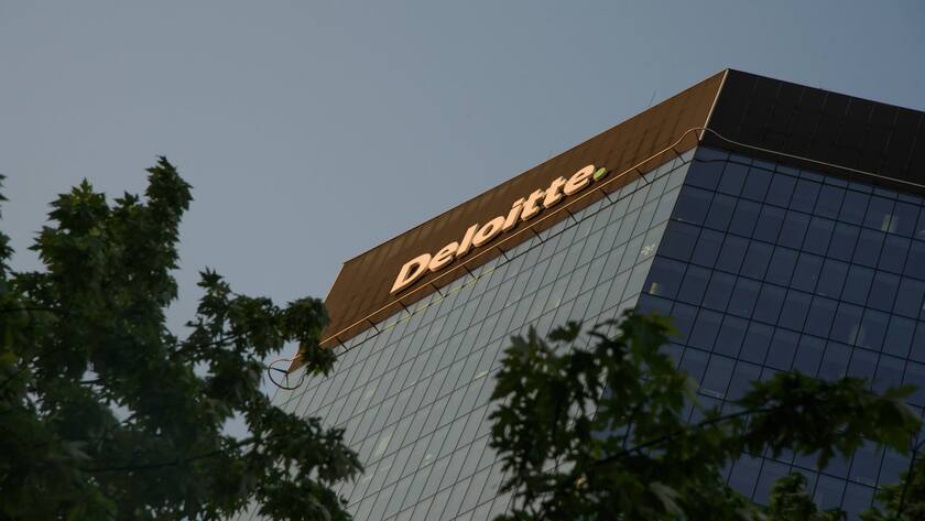 Laut einer neuen Studie traten Schweizer KMU im ersten Semester 2023 vor allem als Käufer anderer Firmen auf, fusionierten aber viel weniger. Das zeigt eine Studie von Deloitte.