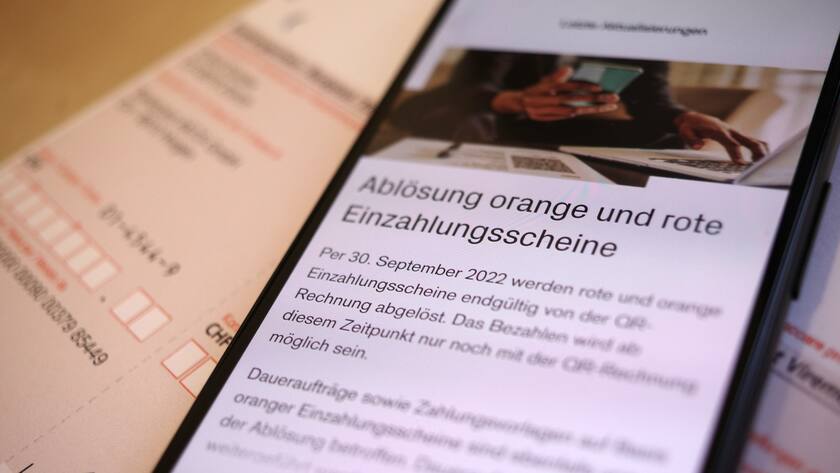 Bitte neu per QR-Rechnung zahlen: Aufforderung der Credit Suisse an ihre Kundinnen und Kunden