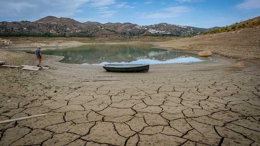 Ausgetrockneter Stausee in Spanien: Dürren werden mit dem Klimawandel häufiger.