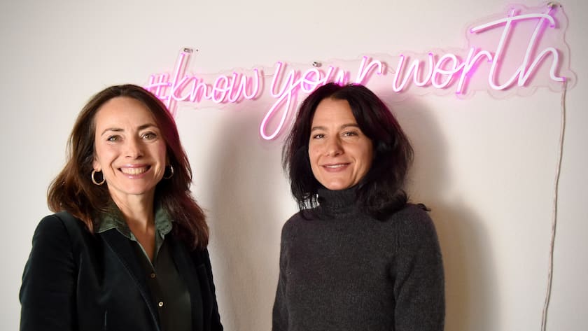 Auch mit Kleinstbeträgen kann man heute investieren: Luba Schoenig und Tonia Zimmermann, Gründerinnen des Fintechs UMushroom, in ihren Zürcher Büros.