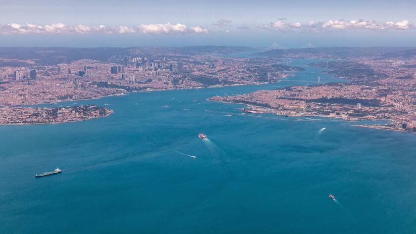 Die Türkei kontrolliert den Bosporus, die wichtige Verbindung zwischen Schwarzem Meer und Mittelmeer.