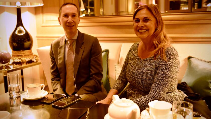 Daniel Morris und Ariane Dehn, BNP Paribas, im Baur au Lac