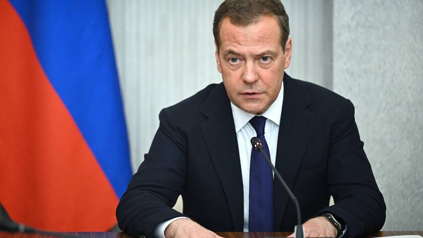 Dmitri Medwedew will «symmetrisch» auf die Bedrohung durch die Nato in Finnland reagieren.