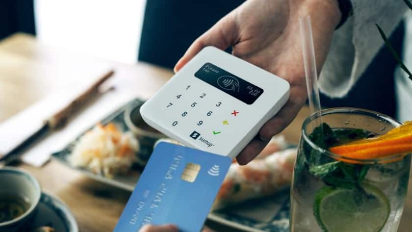 Sumup Kreditkarte Handout Symbolbild