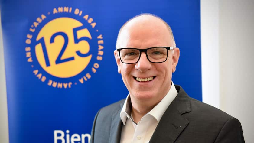 Jean-Philippe Moser vom Schweizerischer Versicherungsverband SVV kritisiert den auf dem Tisch liegenden Vorschlag einer Erdbebenversicherung für die Schweiz scharf.