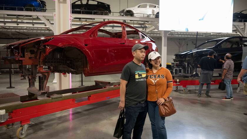 April 7, 2022, Austin, TX, United States: Some of the invited 15,000 guests tour the new Tesla Gigafactory Texas near Austin during its private grand opening event on April 7, 2022. The plant is the largest manufacturing facility in the U.S. and will gear up to turn out over 1,000 electric cars per day. Austin United States - ZUMAd150 20220407_znp_d150_022 Copyright: xBobxDaemmrichx