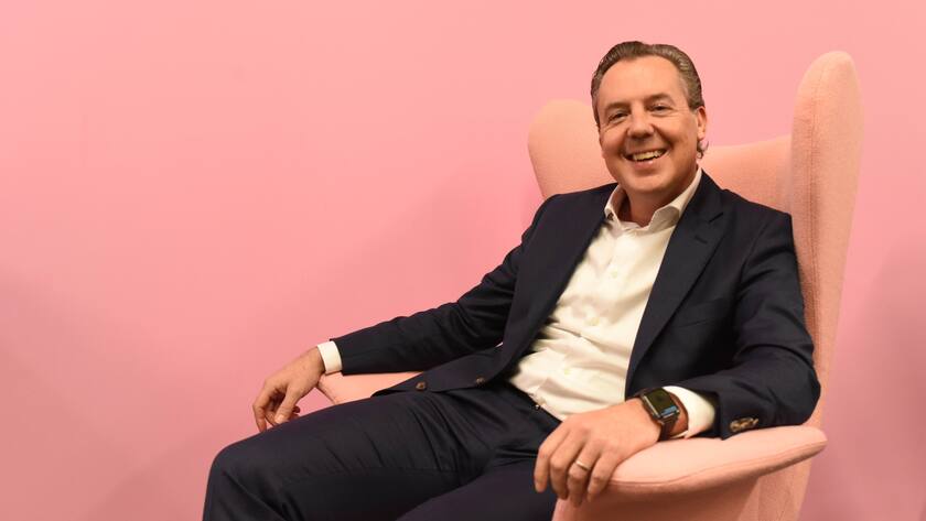 INterviewpartner André Wegmann, CEO Regionalbank Avera