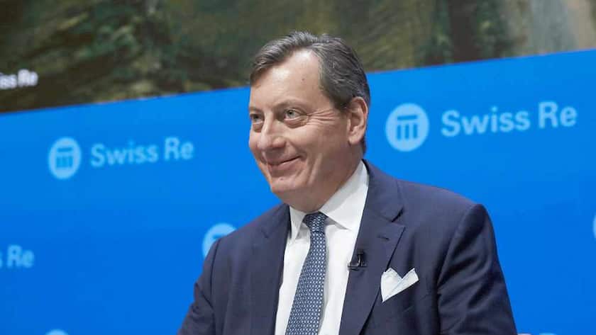 Swiss Re-Finanzchef John Dacey blickt optimistisch in die Zukunft.