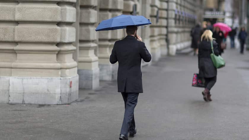 Mehrere Headhunter-Büros bestätigen: Die Anfragen von Credit-Suisse-Angestellten schwemmen ihre Leitungen.