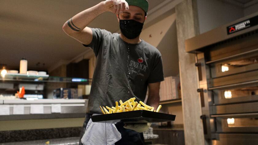 Pizzeria makes home deliveries in compliance to the virus containment rules during COVID-19 pandemic in Italy on April 23, 2020 in Rolo, Italy. (Photo by Emmanuele Ciancaglini/NurPhoto via Getty Images)