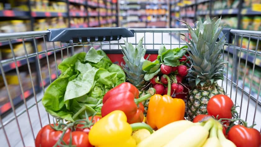 Die Teuerung bleibt in der Eurozone hartnäckig. Im November ist sie gegenüber Oktober leicht auf 2,2 Prozent angestiegen. Unter anderem ziehen die Lebensmittelpreise weiter an(Symbolbild)