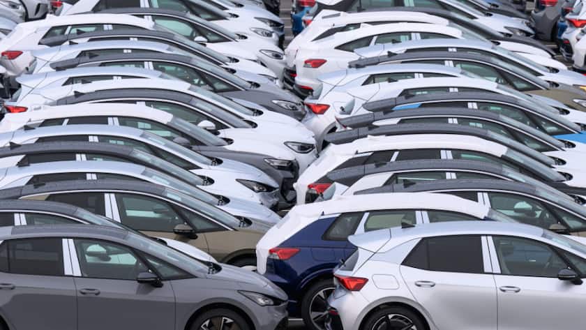 Die EU-Kommission will eine Rücknahme des sogenannten Verbrenner-Aus vorschlagen. (Archivbild)