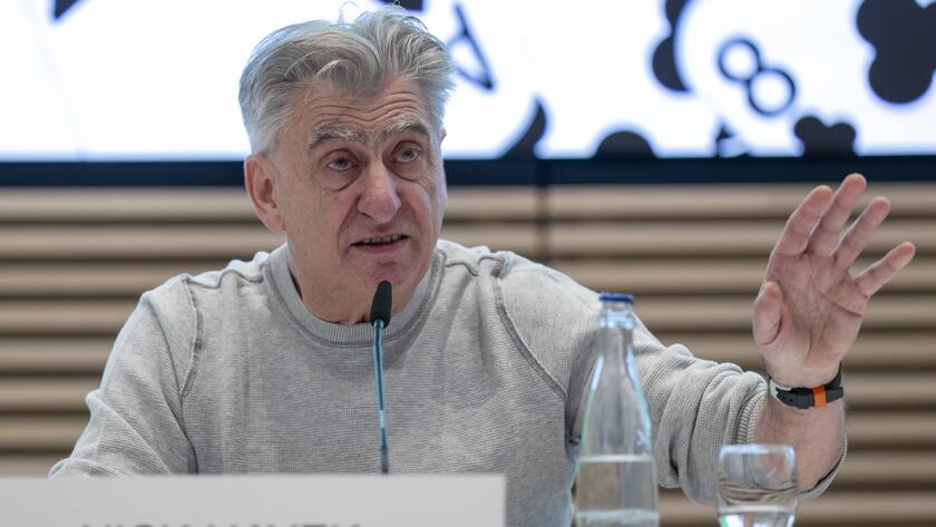 Swatch-Chef Nick Hayek an einer Pressekonferenz in Biel.