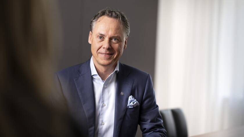 Ralph Hamers, CEO of UBS Group AG, photographed during a conversation at the headquarters of Swiss Bank UBS in Zuerich, Switzerland, on March 29, 2021. (KEYSTONE/Gaetan Bally)Ralph Hamers, CEO UBS Group AG, fotografiert waehrend eines Gespraechs am 29. Maerz 2021 am Hauptsitz der UBS in Zuerich. (KEYSTONE/Gaetan Bally)